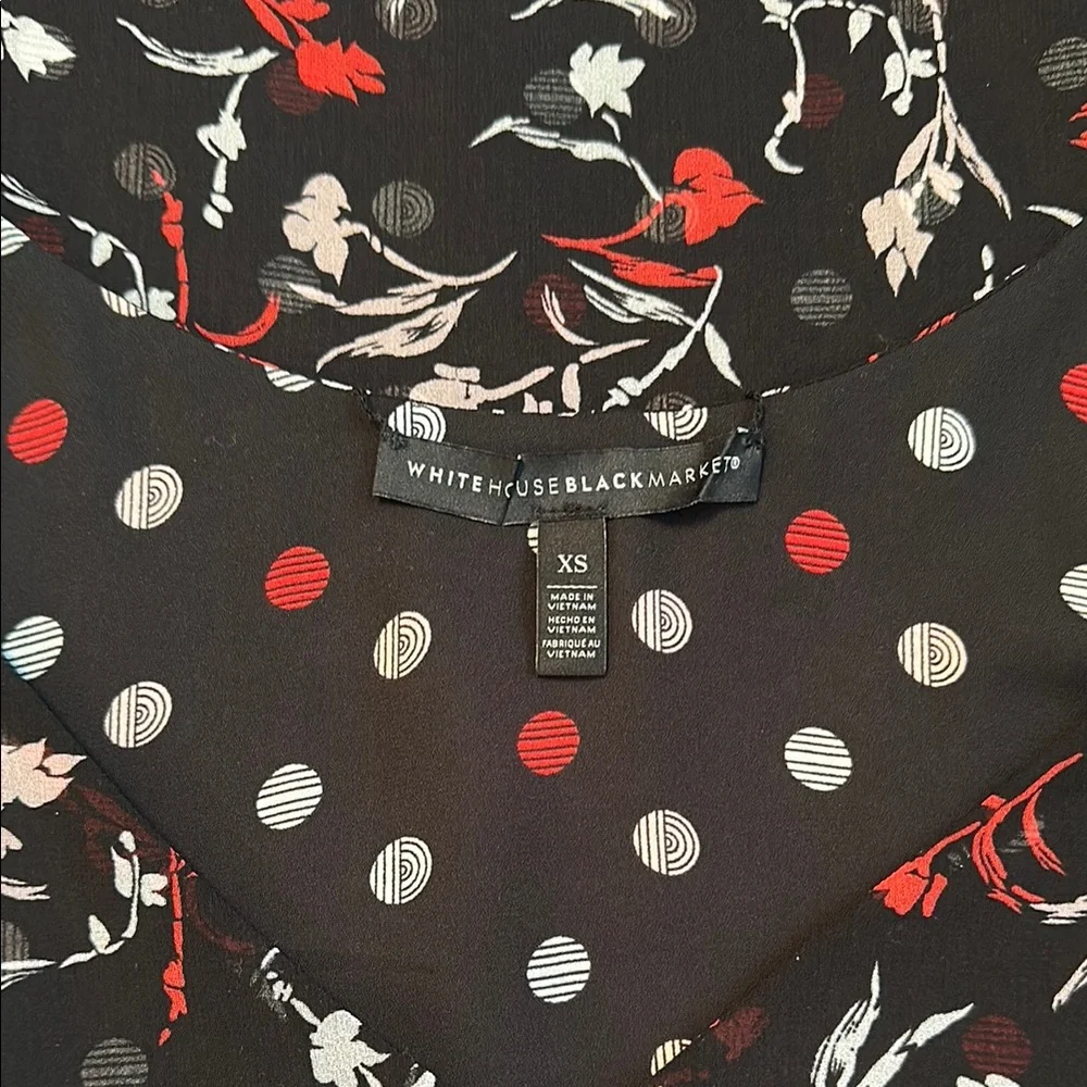 White House Black Market Floral Black and Red reversible Women's Top extra small - Picture 10 of 11
